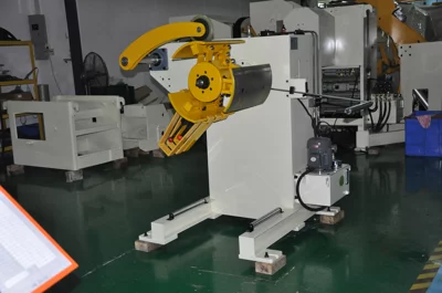 ME Heavy Duty Decoiler