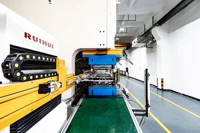 Multi-Press Tandem Linear Transfer Robot Automation Solution