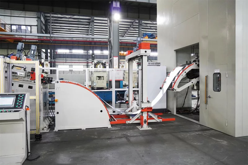 SMAC Series – Split Uncoiling and Leveling Servo Feeding Line