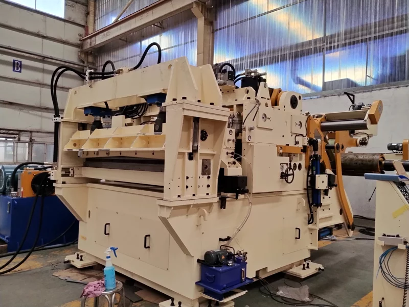 MAC5-H NC Straightener Feeder