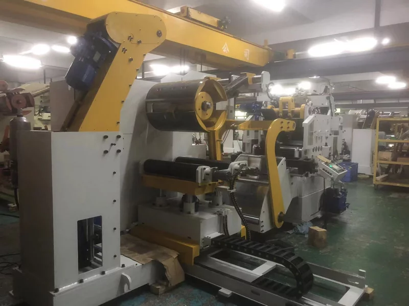 MAC4-H NC Straightener Feeder