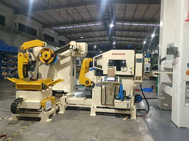 MAC3 NC Straightener Feeder