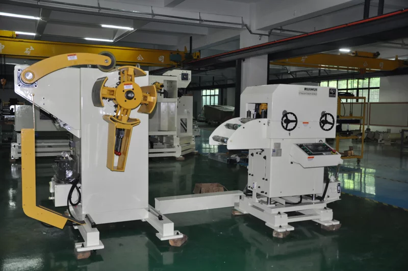 MAC1 NC Straightener Feeder