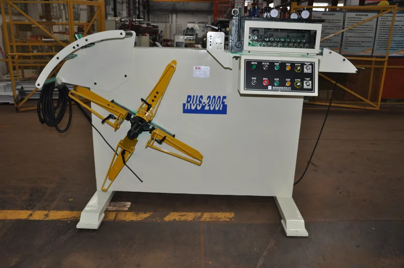 RUS-F Uncoiler Straightener
