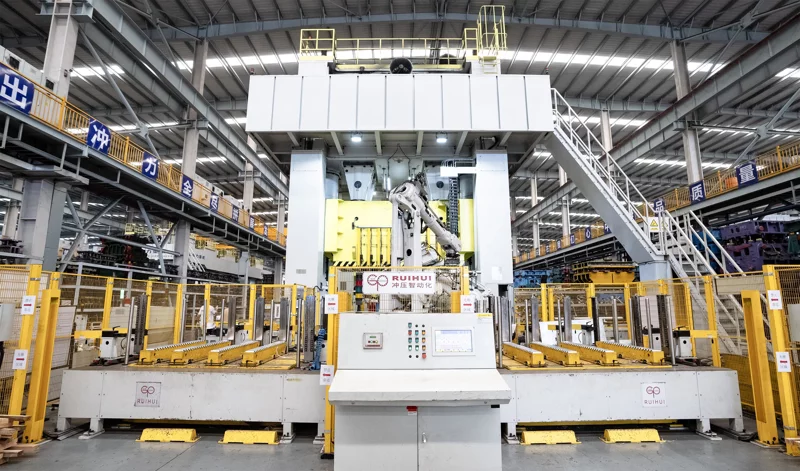 6-axis Robot Tandem Stamping Line